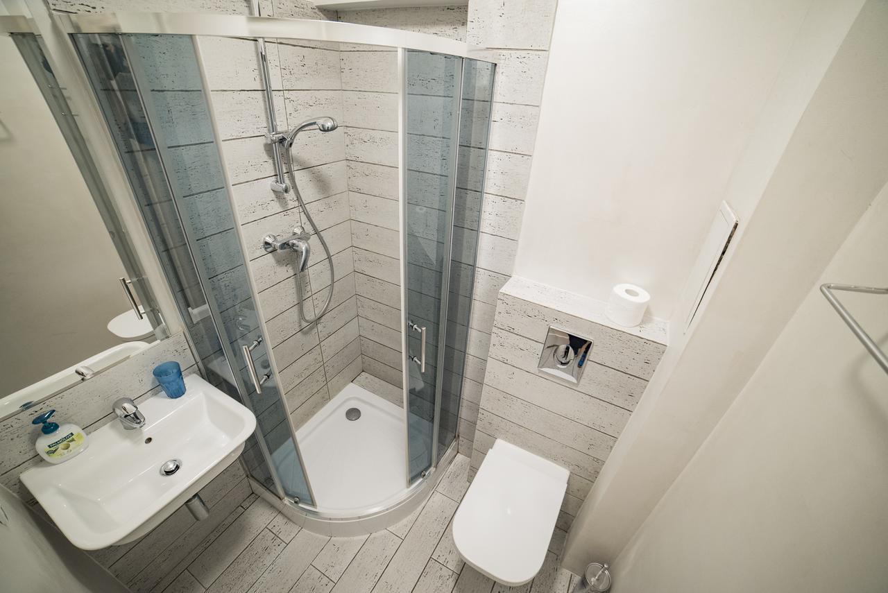 Koro De Varsovio - Apartament Ciasna 10 Екстер'єр фото